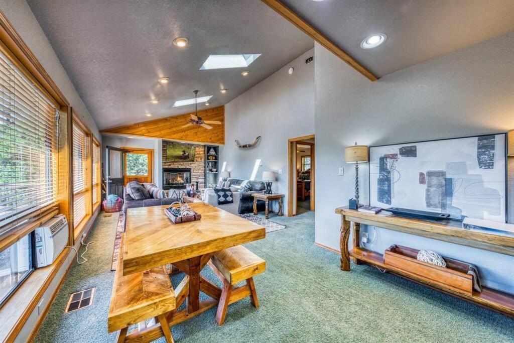 Perk Canyon Hidden Acres-Hot Tub-Gas Fireplace Ruidoso Exterior foto